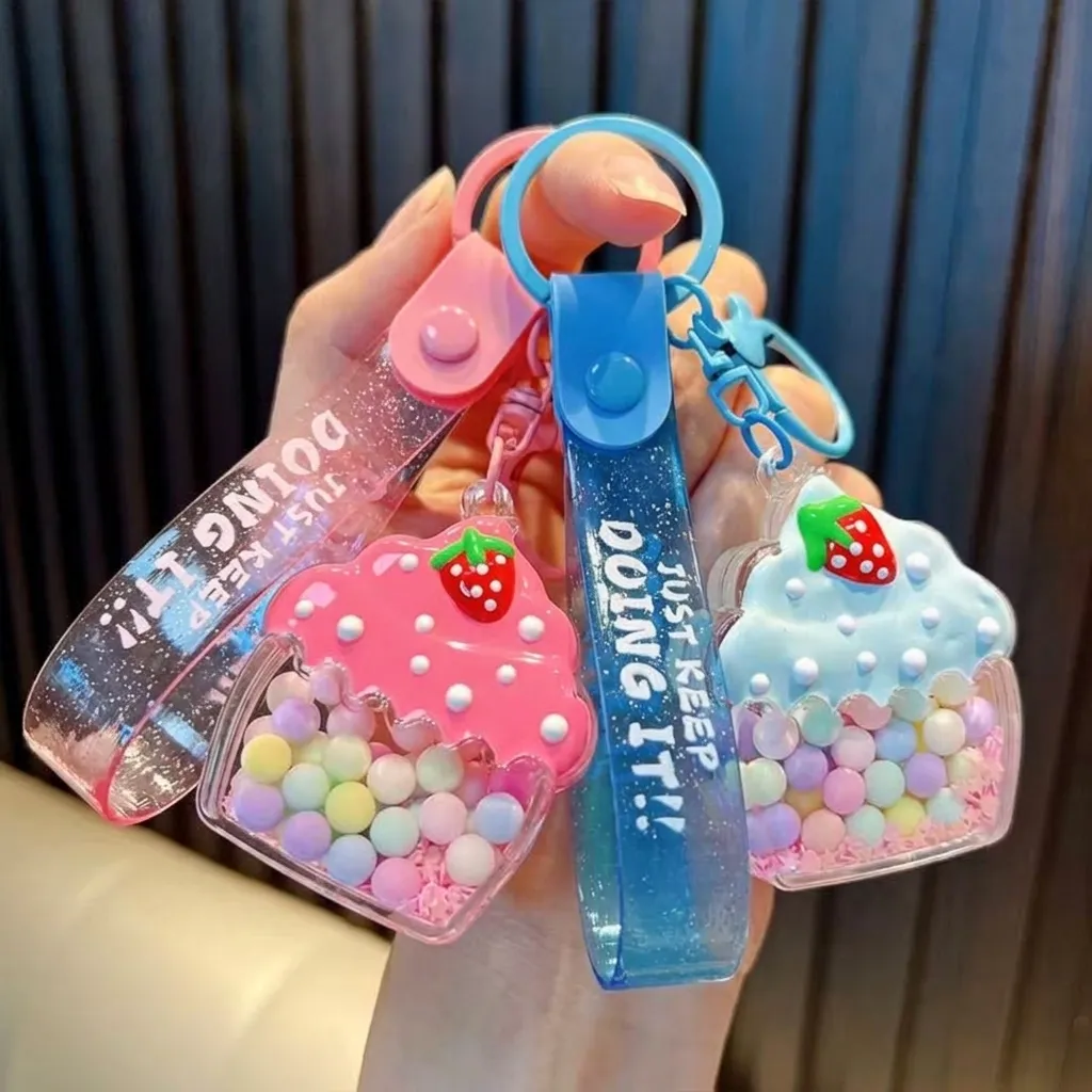 Cute Cartoon Ice Cream Cupcake Liquid Quicksand Keychain Clear Acrylic Strawberry Oil Bottle Keyring Glitter PVC Strap Bag Pendant For Car Keys Women Girls Gift