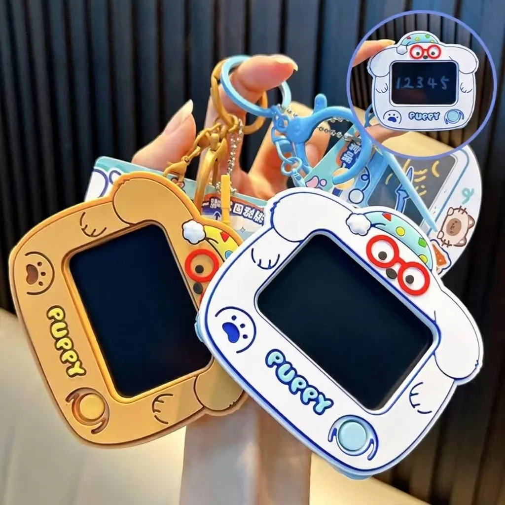 Cute Cartoon Animal Mini LCD Drawing Board Keychain Plastic Portable Erasable Writing Tablet Bag Pendant Keychain Gift For Kids