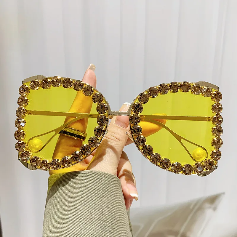 Luxe Strass Oversized Zonnebril Voor Dames Retro Metalen Montuur Gradiënt Lenzen Met Kunstparel Decoratie