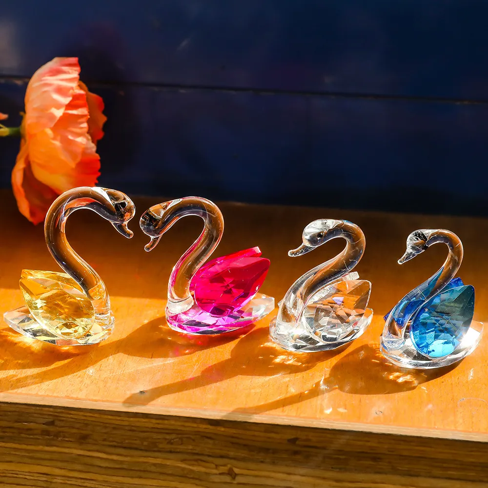Crystal Swan Figurine Faceted Glass Swan Statue Elegant Animal Ornament For Wedding Decor Birthday Gift Home Office Table Decoration