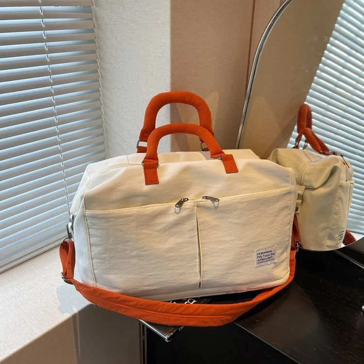 Grand Sac de Voyage Pliable pour Hommes et Femmes Sac de Sport en Nylon Imperméable Léger avec Séparation Sec-Humide Sac de Fitness