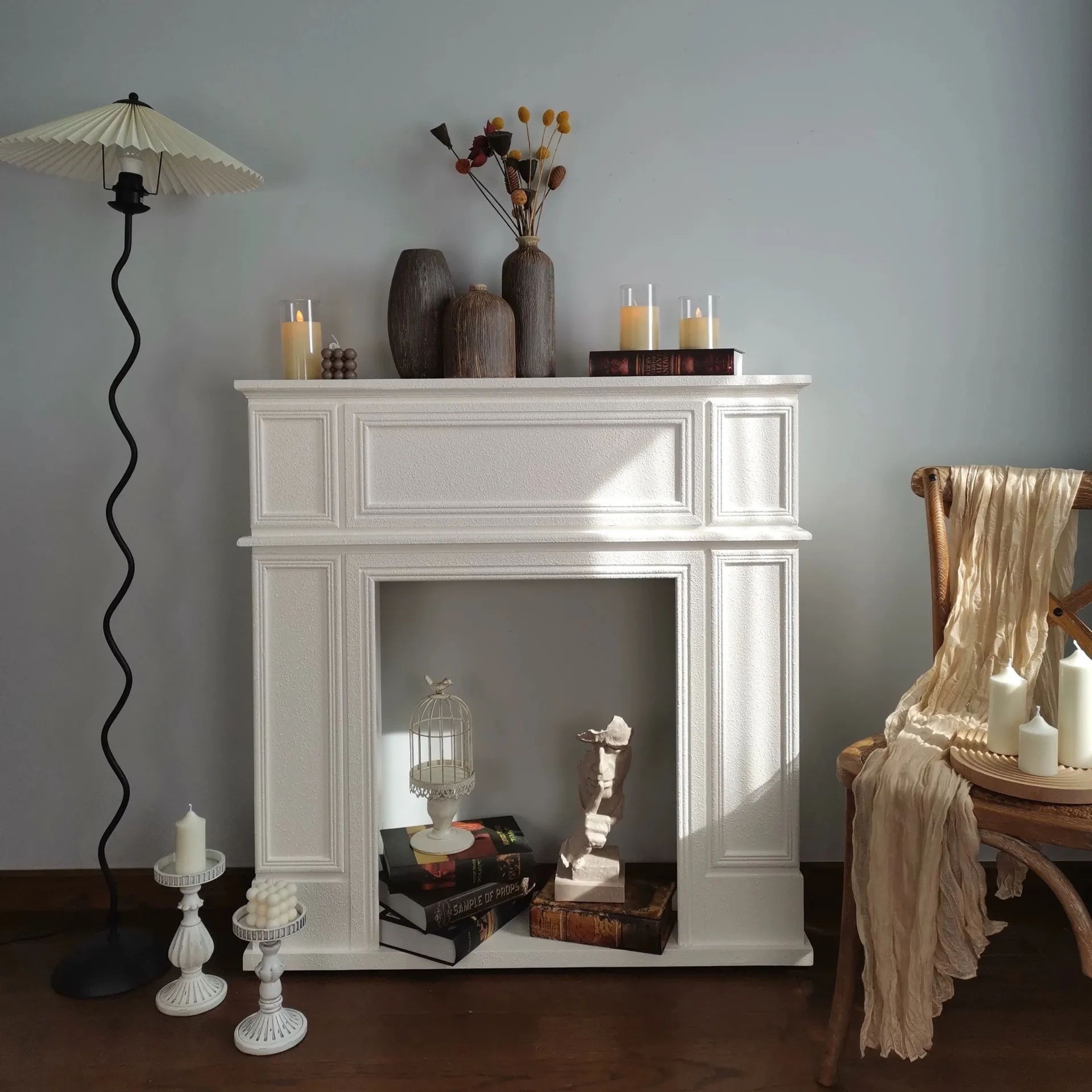 Meuble de Cheminée Décoratif en Bois MDF Style Minimaliste Français pour Mur de Fond de Salon Accessoires de Photographie