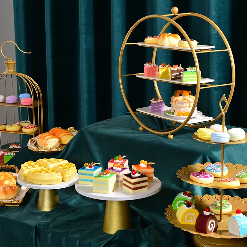 European Iron Art Dessert Stand Gold Cake Rack Birdcage Tray Wedding Birthday Party Buffet Dessert Table Decoration Ornament