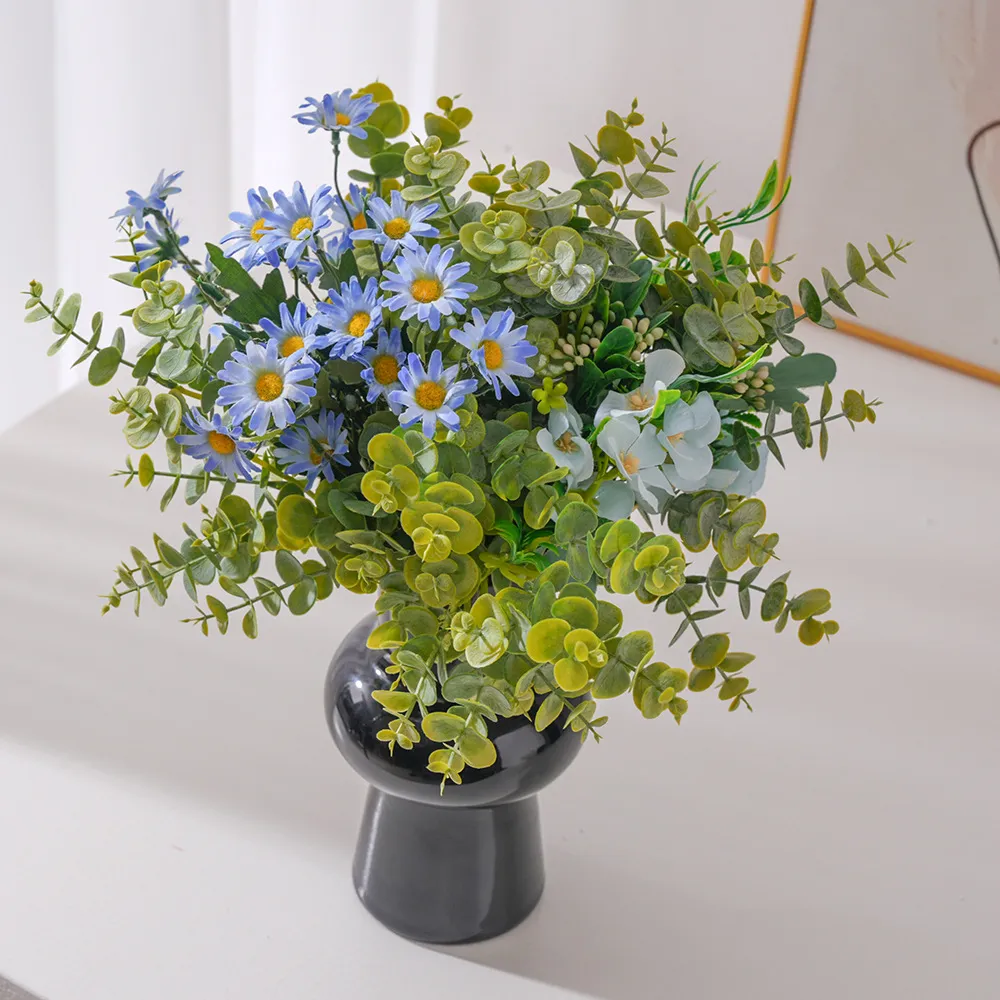Artificial Daisy Rose Eucalyptus Flower Bouquet Simulation Silk Flower Bundle For Home Office Outdoor Wedding Decor Floral Arrangement