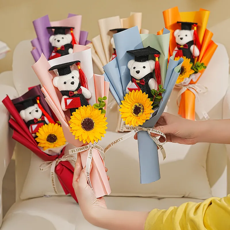 Abschluss Sonnenblumen Seifenblumen Blumenstrauß Mit Doktor Bär Plüschtier Handgemachtes Geschenk Für Valentinstag Party