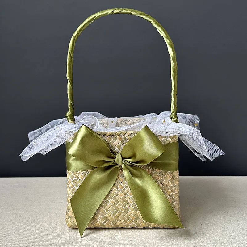 Cesta de Regalo de Bambú Tejida a Mano Con Lazo de Satén Y Malla de Estrellas Para Boda Estilo Bosque Cesta de Almacenaje