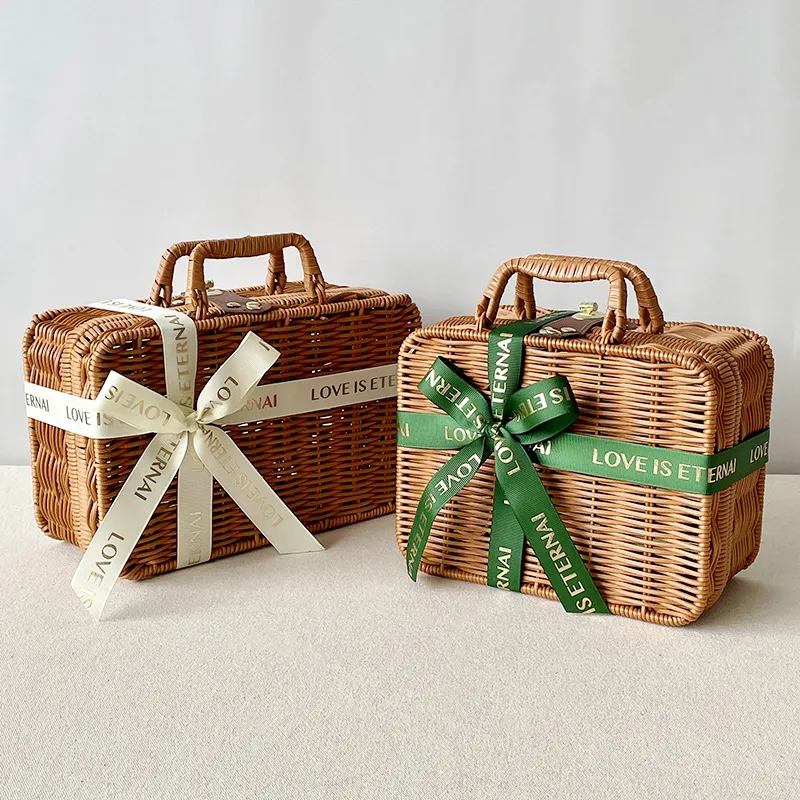 Vintage Woven Storage Box Imitation Rattan Handheld Basket Wedding Gift Box Decorative Organizer with Ribbon