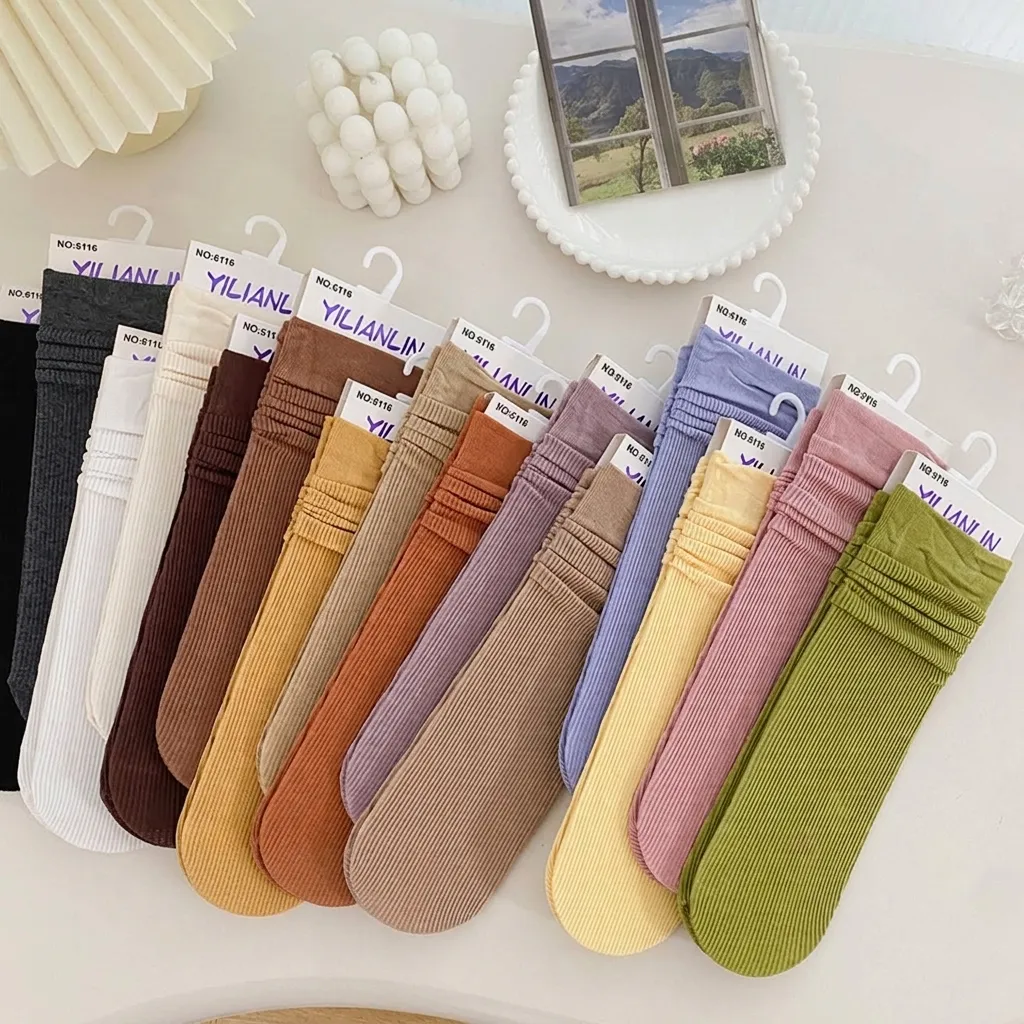 Damen Gerippte Slouch Socken Weich Dünn Atmungsaktiv Mittelhohe Socken Koreanischer Stil Sommer Frühling Einfarbig Baumwollmischung Socken