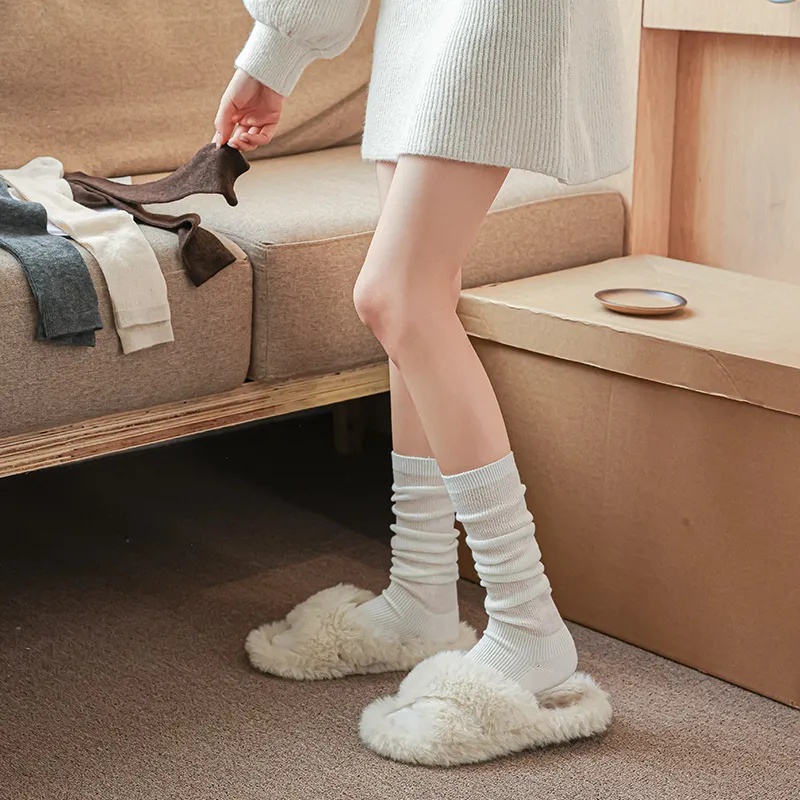 Damen Japanischer JK Stil Kniestrümpfe Einfarbig Dünne Kaschmir Textur Warme Baumwollsocken Für Herbst Winter Alltag
