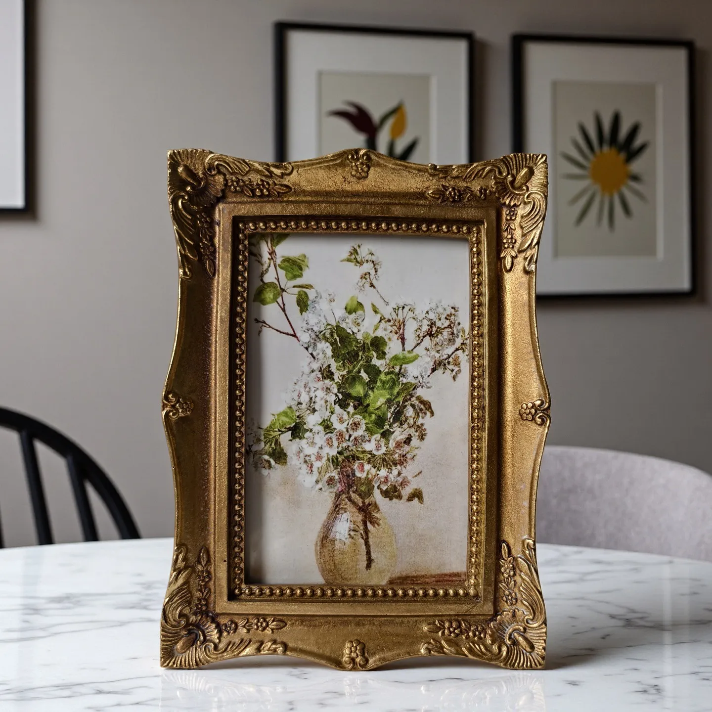 Cornice per Foto in Resina Vintage Americano Decorativa Intagliata Rilievo Cornice Oro Rettangolare da Tavolo Sospensione Parete Casa Arredamento Regalo
