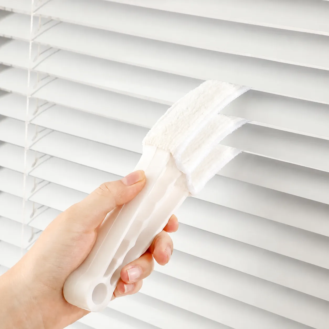 Household Blinds Cleaning Brush Air Conditioner Vent Dust Cleaner Tool Plastic Handle Microfiber Washable Duster Brush