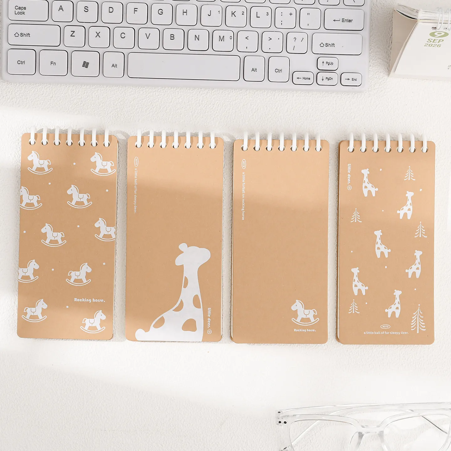 Carnet à Anneaux de Poche Couverture Papier Kraft Journal Ligné Design Forêt de Brume Journal Portable Pour École Bureau Écriture