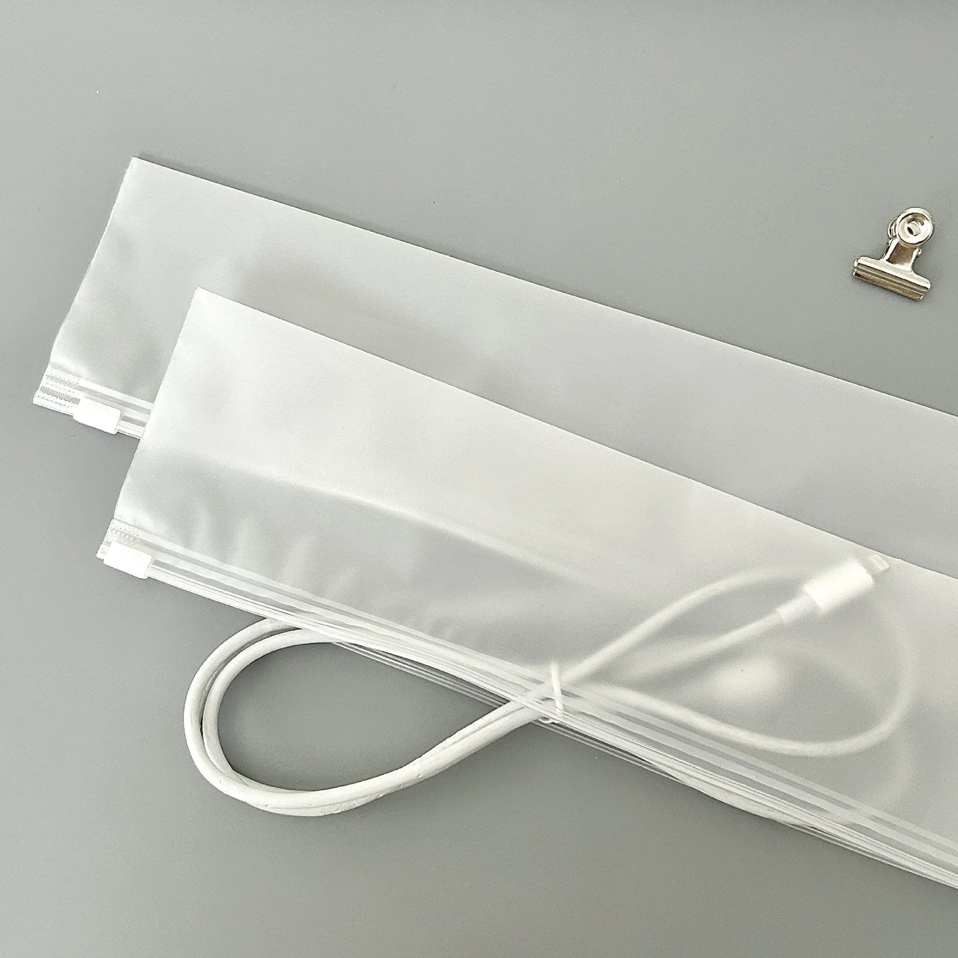 PE Plastic Frosted Zipper Bags Waterproof Dustproof Clear Resealable Packaging Bags For Small Items Storage