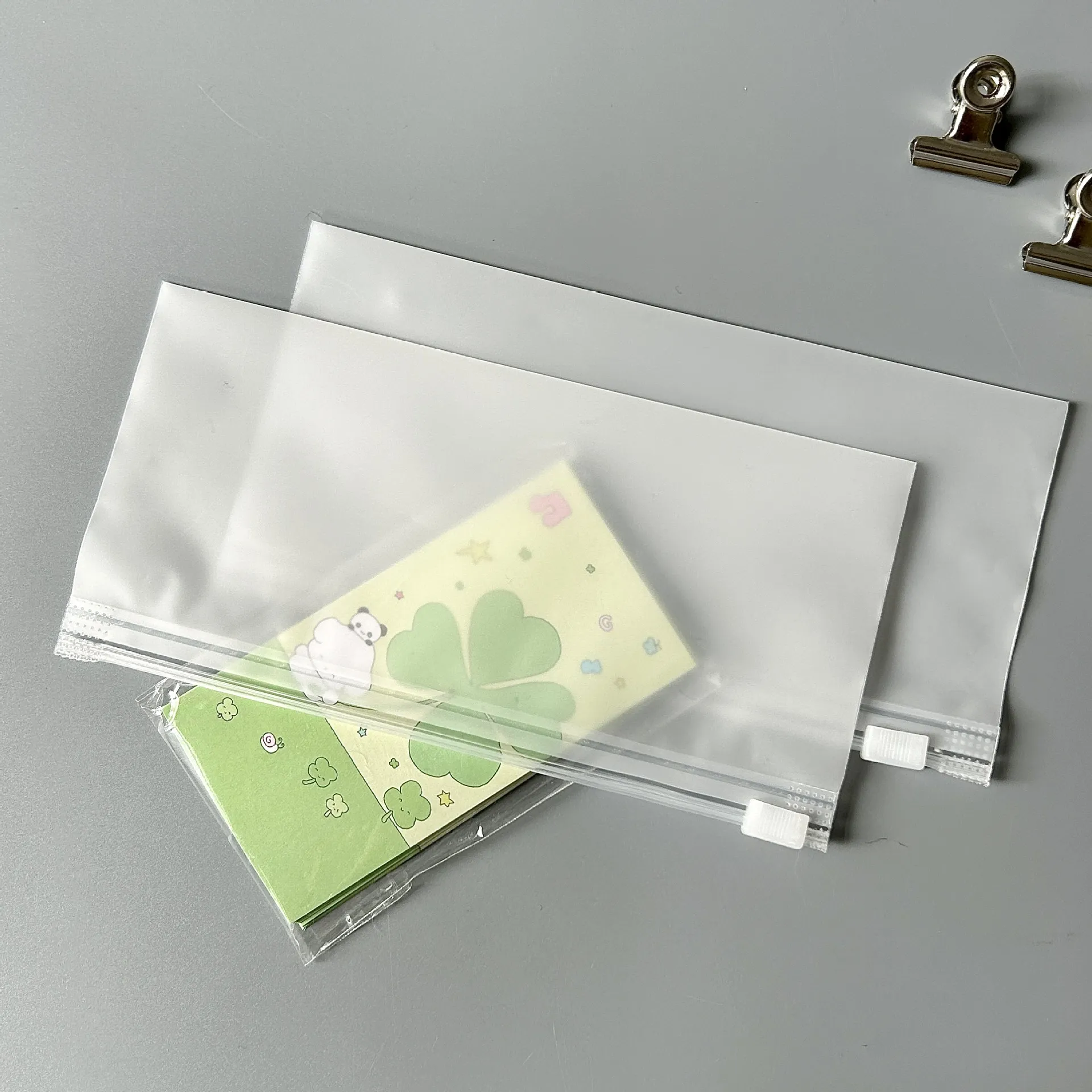 Frosted PE Plastic Zipper Bags Portable Travel Storage Waterproof Dustproof Resealable Packing Bags Clear Organizer