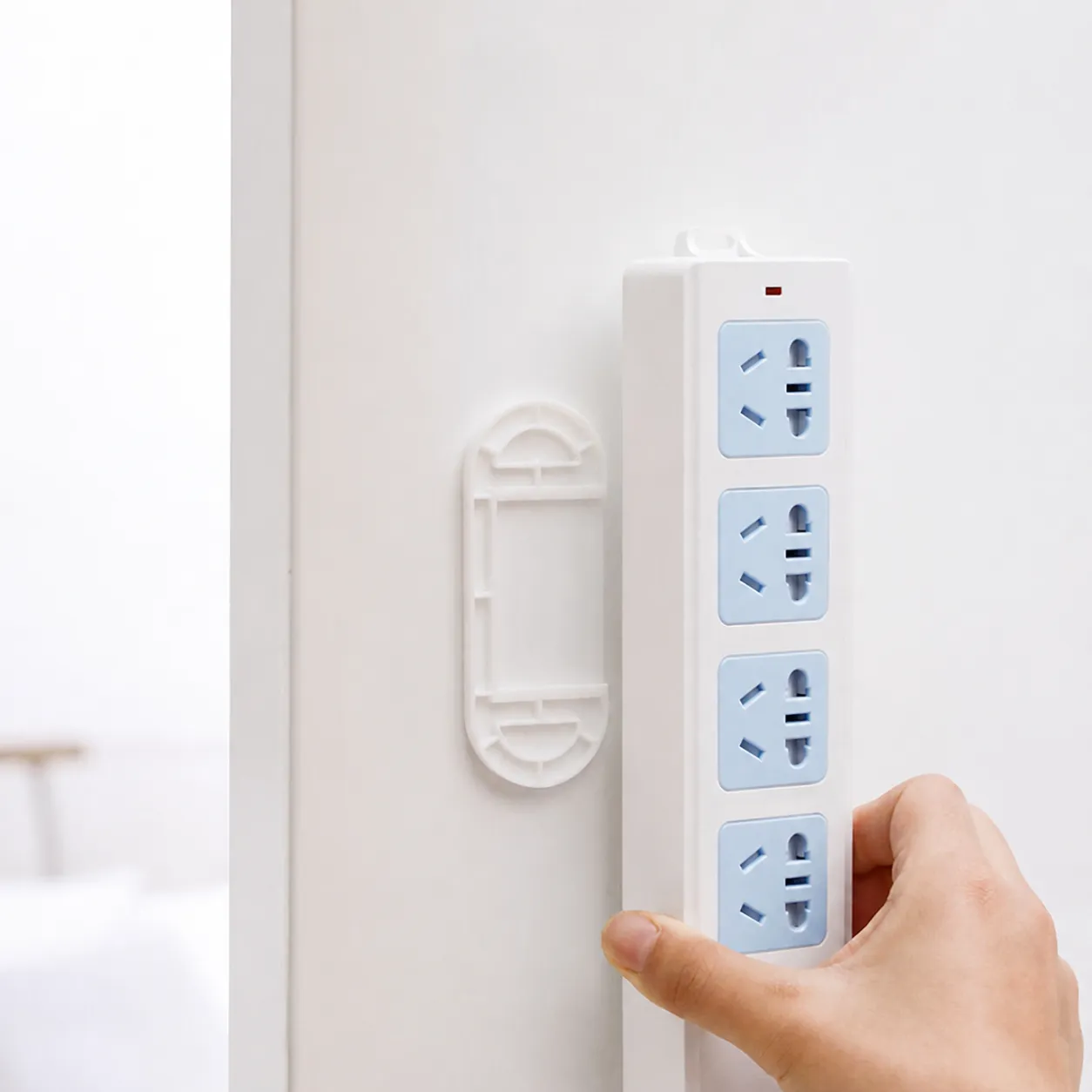 ABS Plastic Power Strip Fixator Wall Mount Holder Punch-Free Socket Organizer Storage Rack