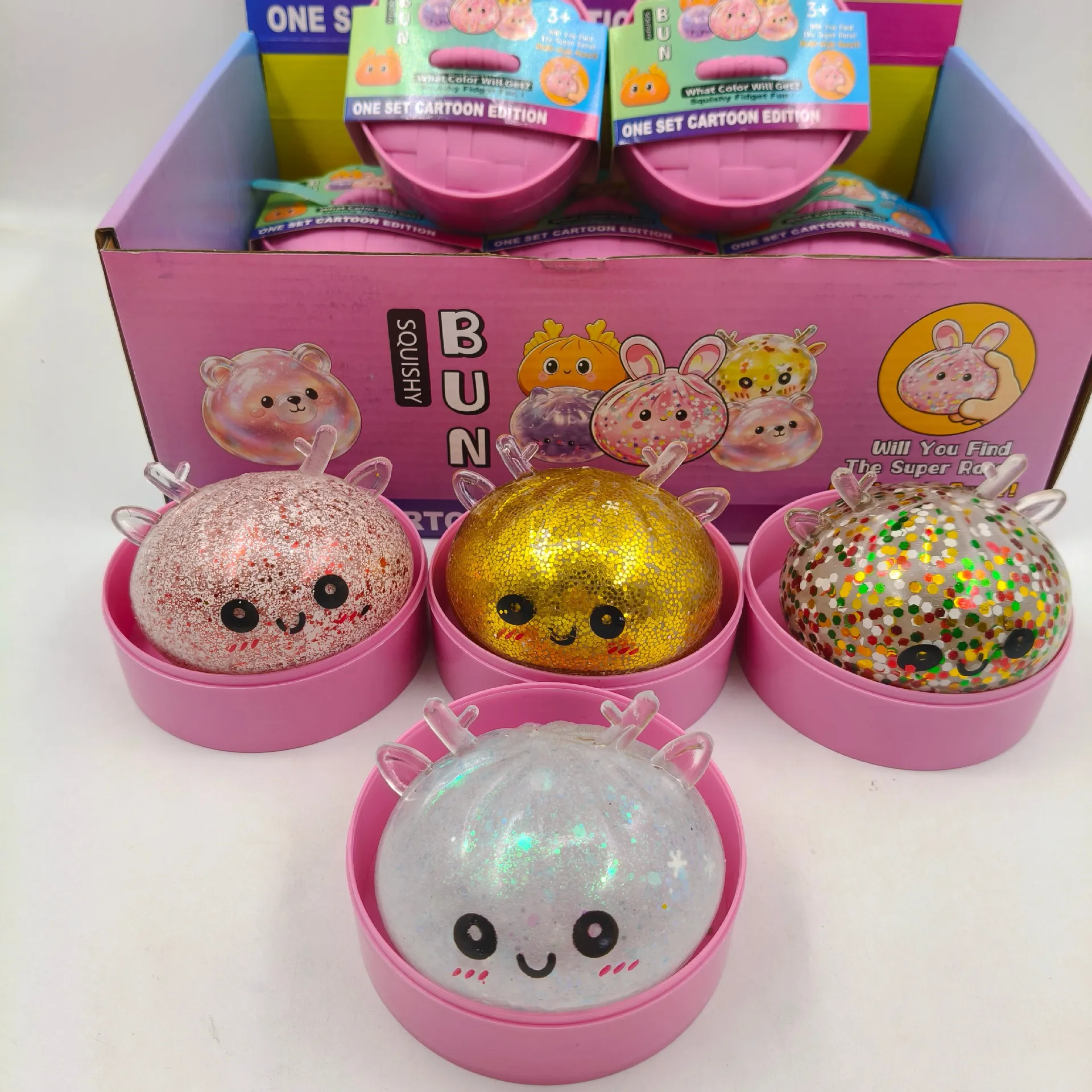 Χριστουγεννιάτικο Παιχνίδι Squishy με Κεφάλι Ελαφιού Αποσυμπίεσης Αισθητηριακό Ψωμάκι με Πέρλες Αργή Επαναφορά Δώρο για Παιδιά Ενήλικες
