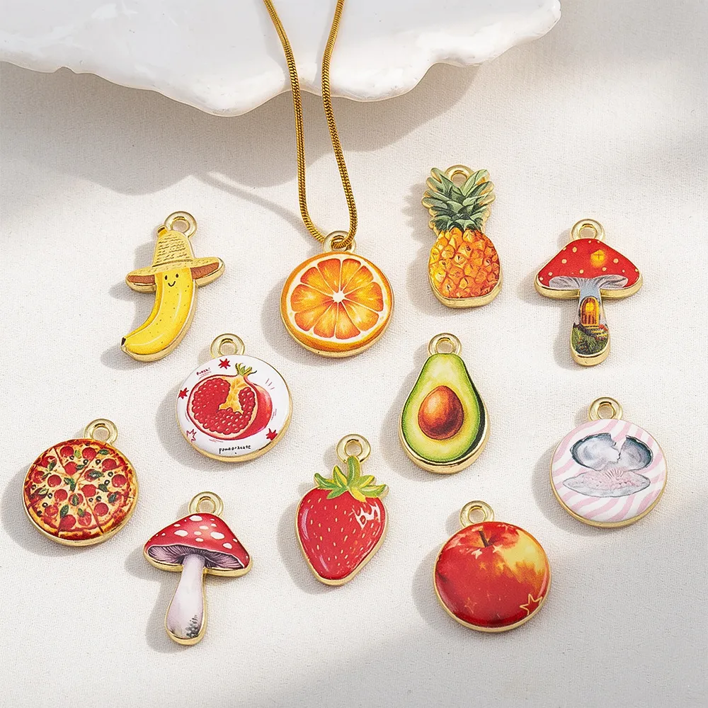 Pendentifs de Fruits en Alliage de Dessins Animés Vintage pour la Fabrication de Colliers DIY Fraise Banane Durian Avocat Ananas Champignon Charms Accessoires de Bijoux