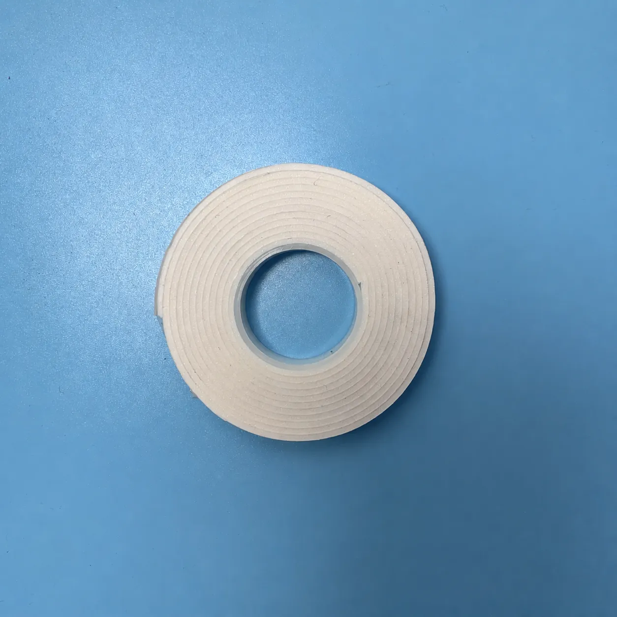 Cinta Adhesiva Doble Cara de Espuma Resistente Impermeable Esponja Espesada Adhesiva Para Oficina Hogar Montaje Y Fijación