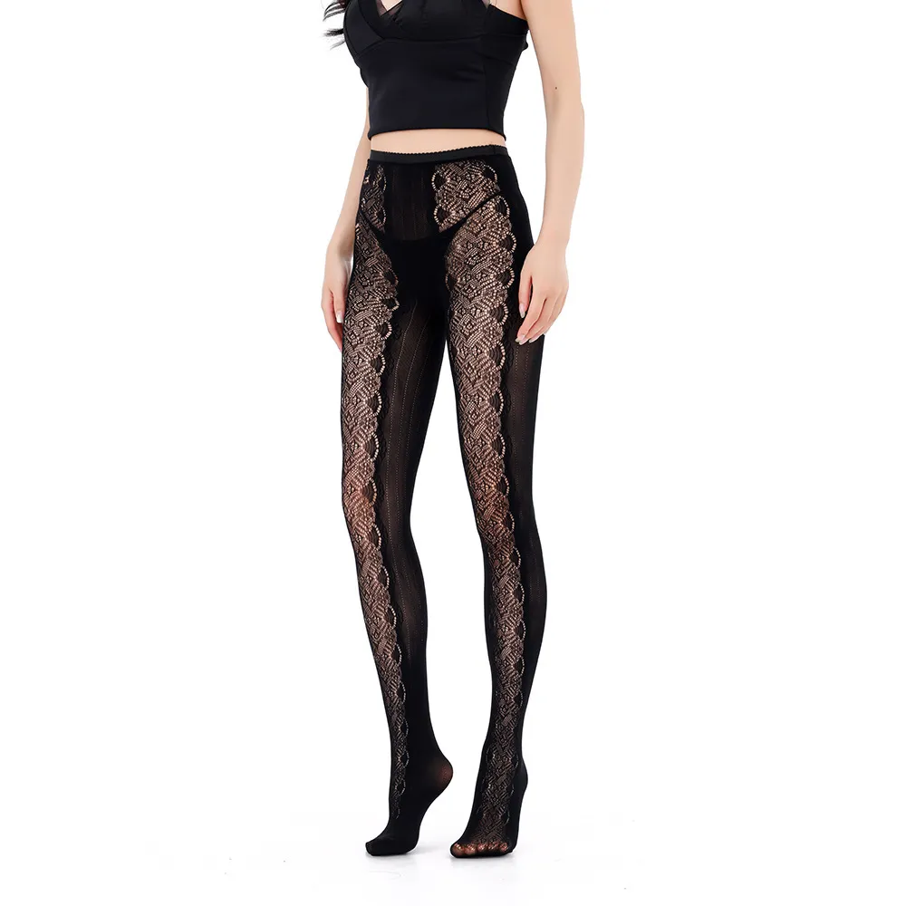 Women's Retro Hollow-Out Jacquard Pantyhose Sexy Slim Fit High Waist Sheer Stockings Euro-American Style Fishnet Tights