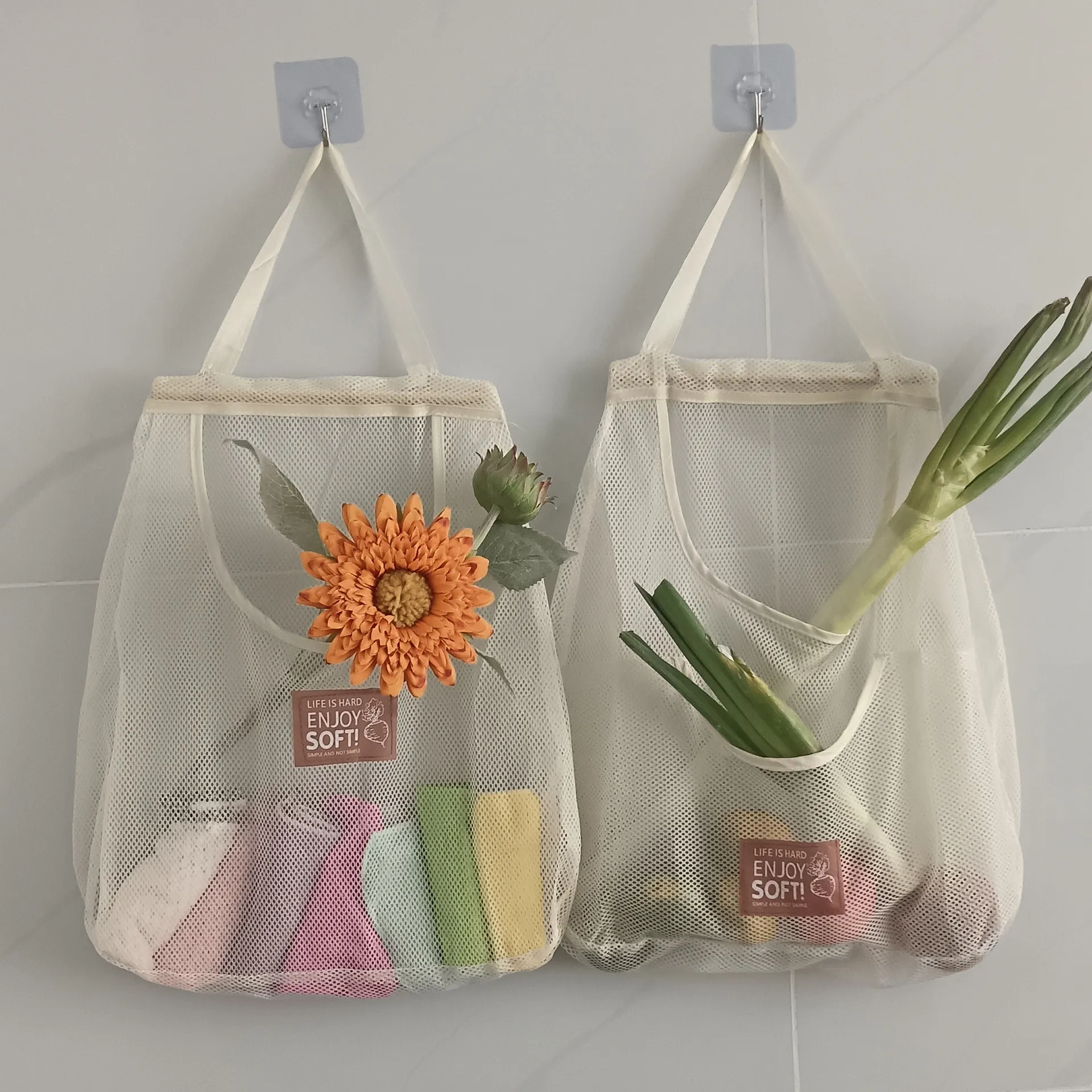 Large Kitchen Fruit And Vegetable Storage Bag Wall Mounted Mesh Hanging Organizer Tote Bag For Home Sundries Sorting