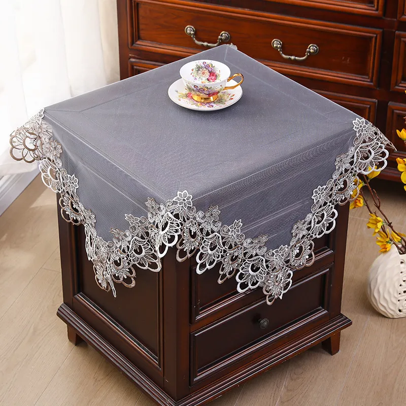 Minimalistische Spitzen Staubschutz Hülle Bestickter Netzstoff Tischdecke Für Nachttisch Kühlschrank Waschmaschine