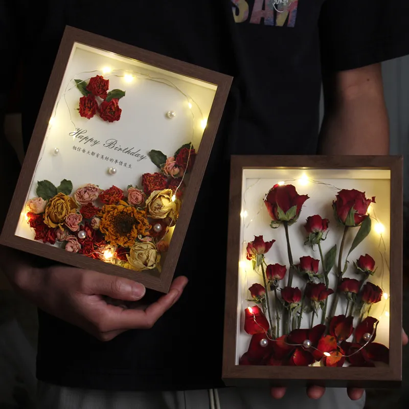 Marco de Fotos de Flores Secas Madera de Nogal Rosa Real Espécimen de Planta Arte de Pared Botánico Decoración del Hogar Regalo Con Luz LED