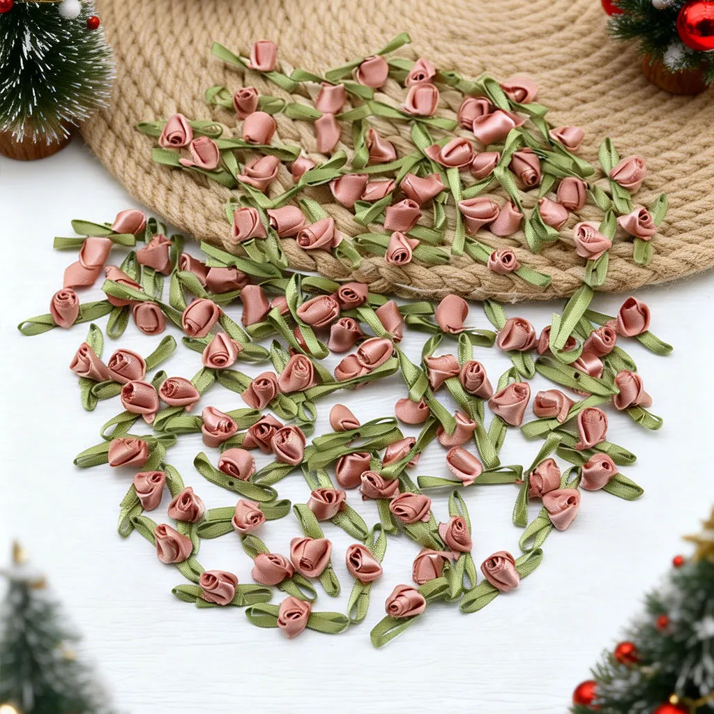 Adornos Artesanales de Cinta de Poliéster con Capullos de Flores de Rosa y Hojas Verdes para Accesorios de Cabello DIY Decoración del Hogar y Envoltorio de Regalo
