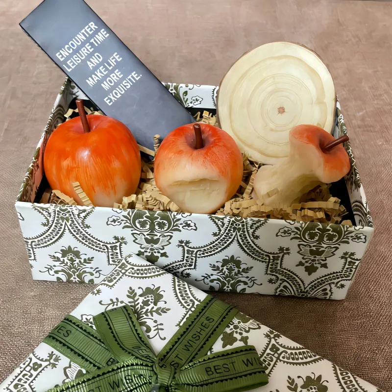 Hand Painted Apple Shaped Scented Candle Soy Wax Blend Creative Simulation Fruit Aroma Candle Home Decor Holiday Gift