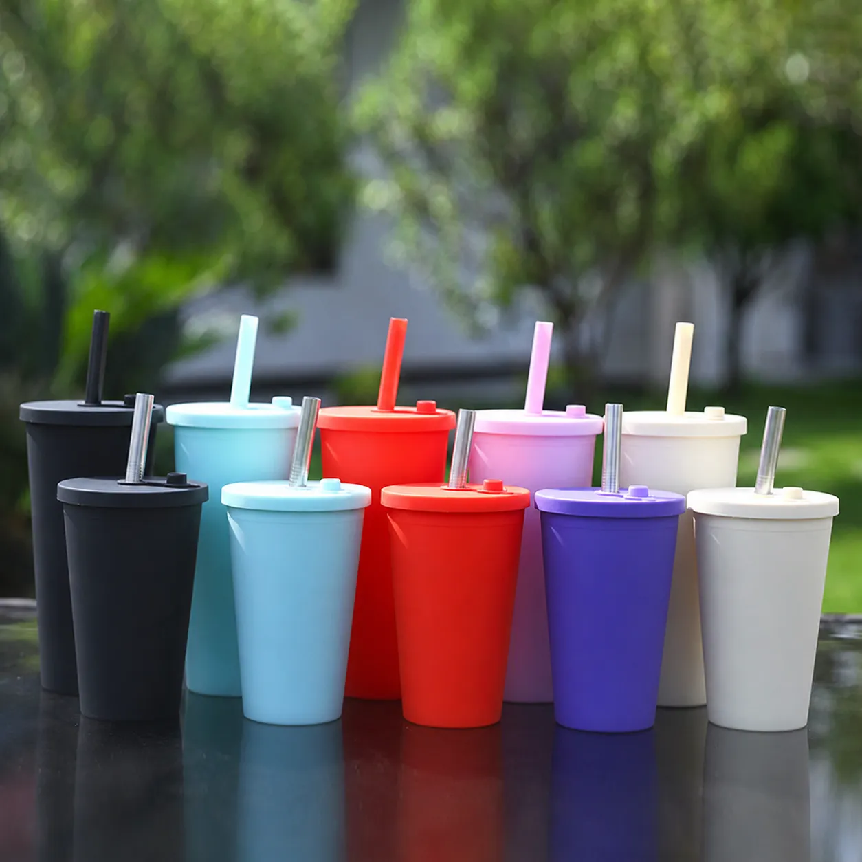 480ml Double Layer Plastic Straw Cup Minimalist Solid Color Cold Drink Cup With Lid And Metal Straw Portable Water Bottle