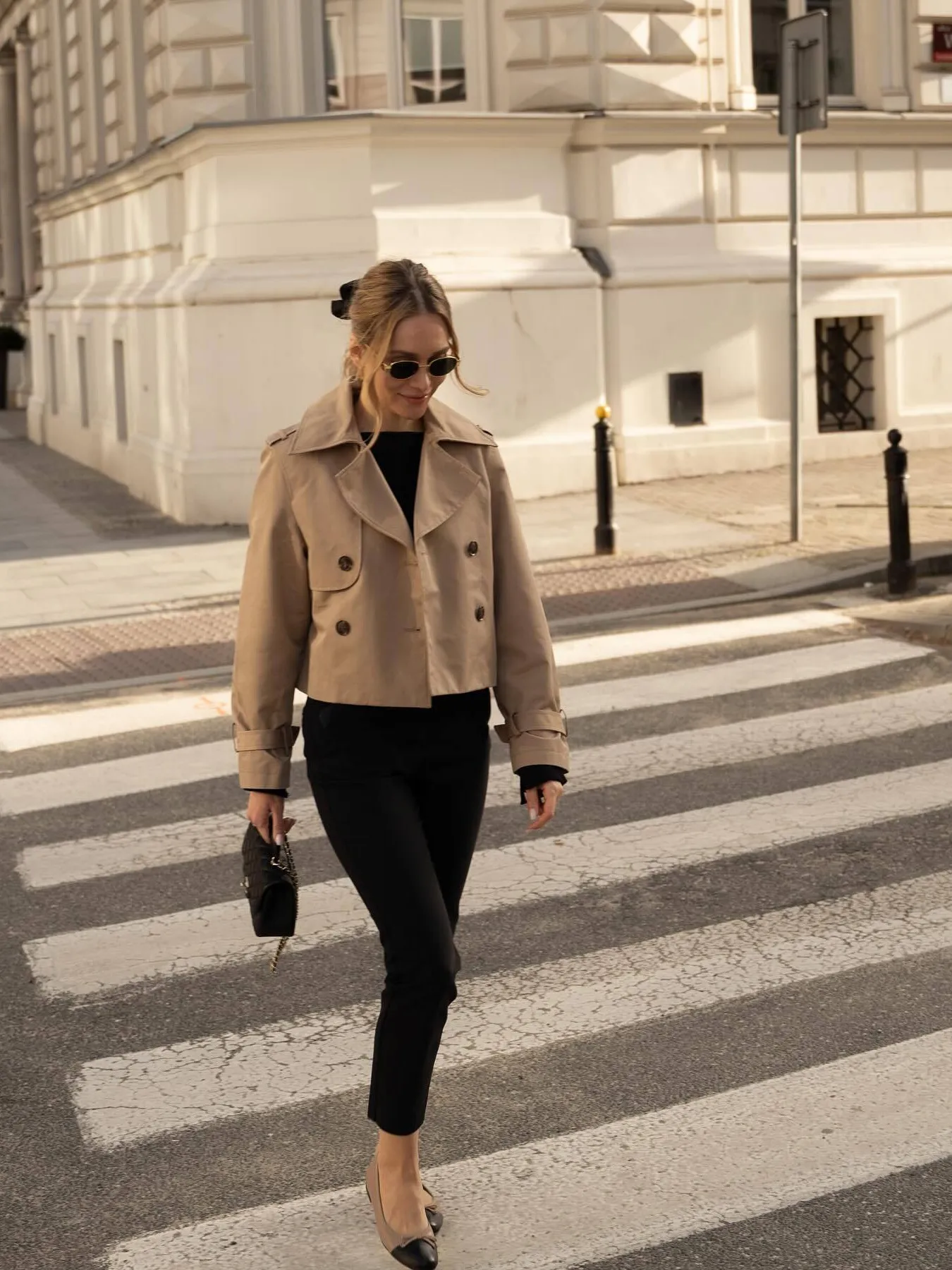 Women Casual Short Double Breasted Trench Coat Lapel Long Sleeve Solid Color Regular Fit Jacket Outerwear