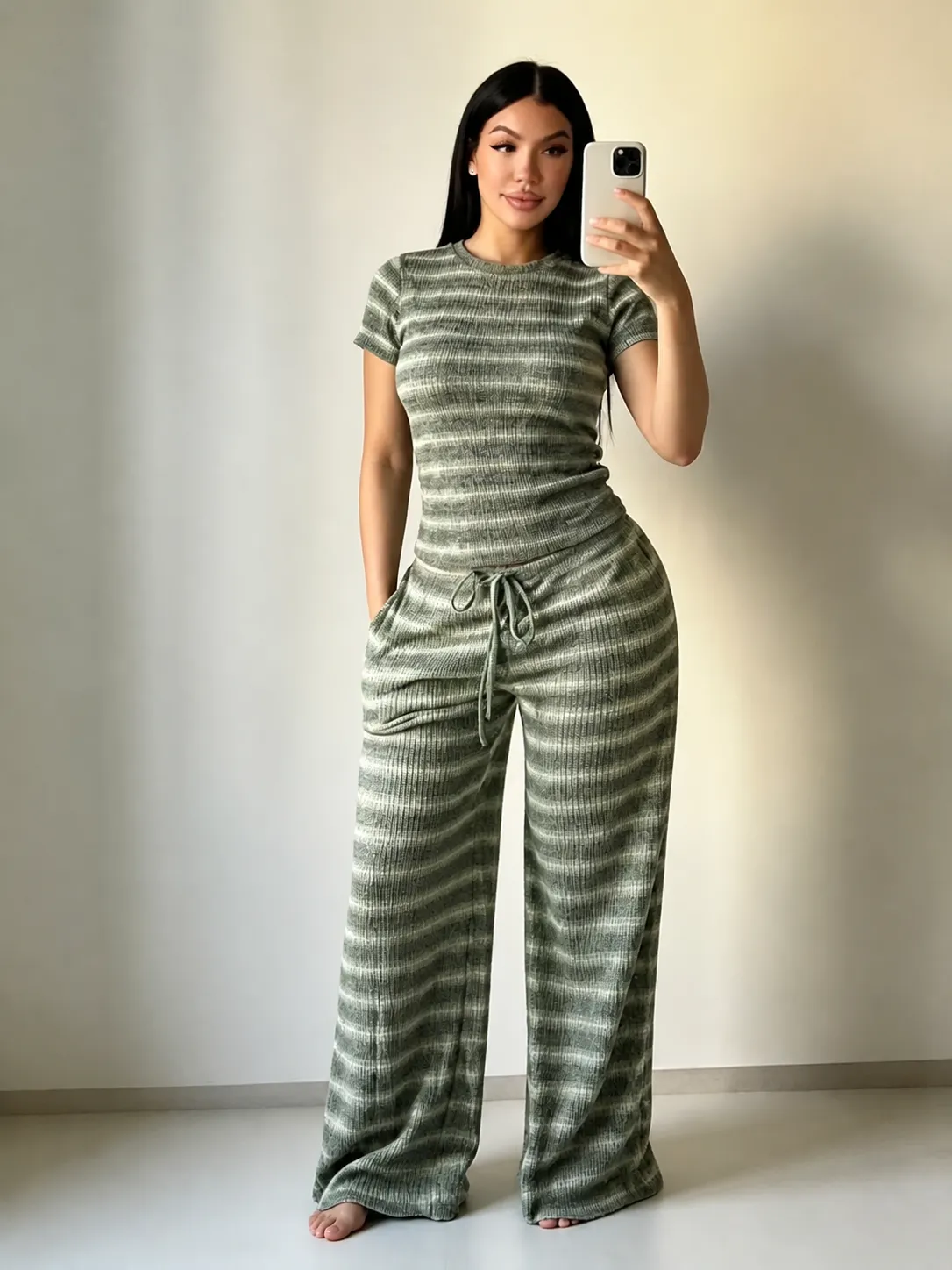 Women Striped Knit Top And Bottom Set Casual Short Sleeve Top And Wide Leg Pants Polyester Daily Outfit