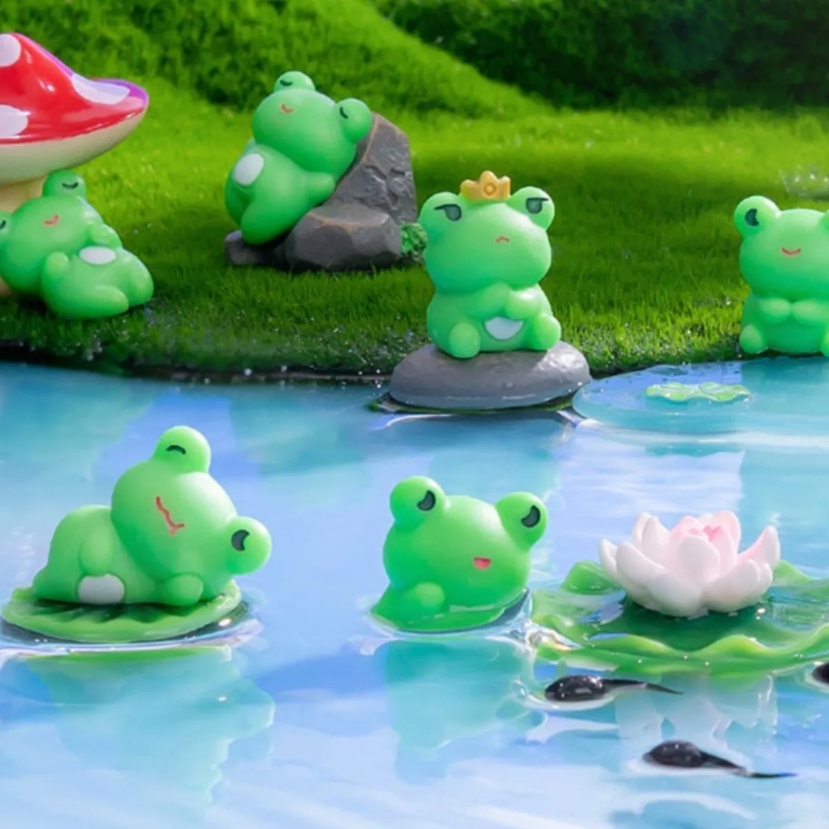 Micropaisaje Linda Rana Figurita de Resina Adorno de Escritorio Piedra Creativa Hongo Decoración de Piscina de Agua