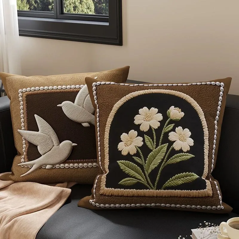 Vintage Maillard Style Decorative Throw Pillow Cover Plush Botanical Floral Reindeer Embroidered Sofa Bed Cushion Case