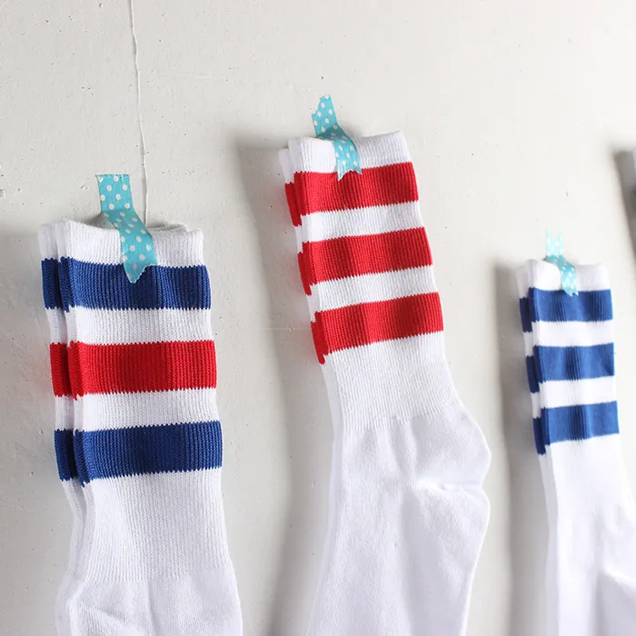 Retro Vintage Three Stripe Mid Tube Crew Socks Unisex Cotton Skateboard Sport Socks Fashion Casual Striped Socks Gift