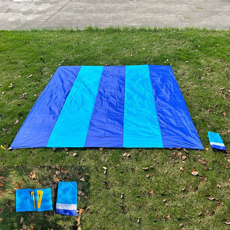 Outdoor Waterproof Foldable Picnic Blanket Portable Moisture-Proof Beach Mat Compact Camping Travel Mat With Storage Bag