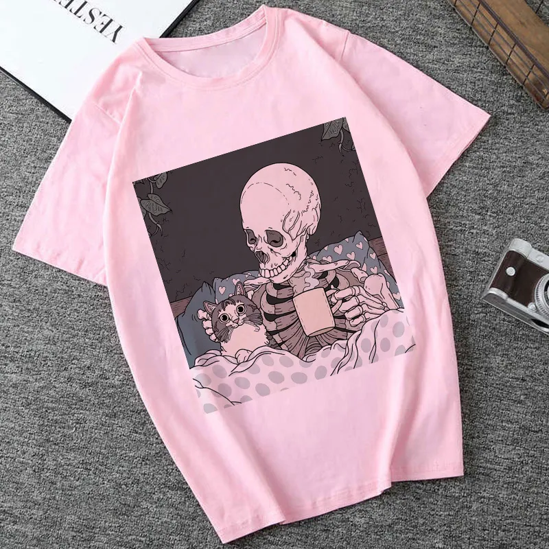 Women Casual Short Sleeve Crew Neck T-Shirt Vintage Skull And Cat Graphic Print Loose Fit Polyester Pullover Top