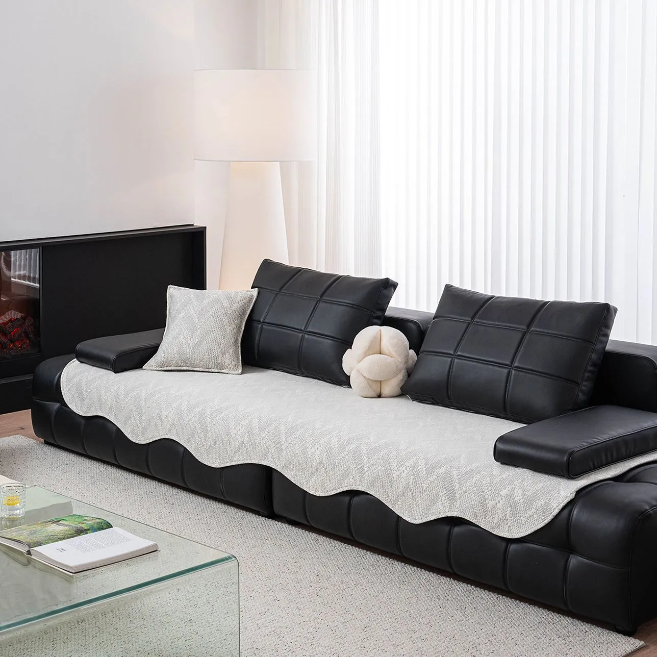 Minimalistisch Eisseide Sofamatte Sommer Kühlung Sofabezug Rutschfester Sofaschoner Atmungsaktiver Möbelprotektor