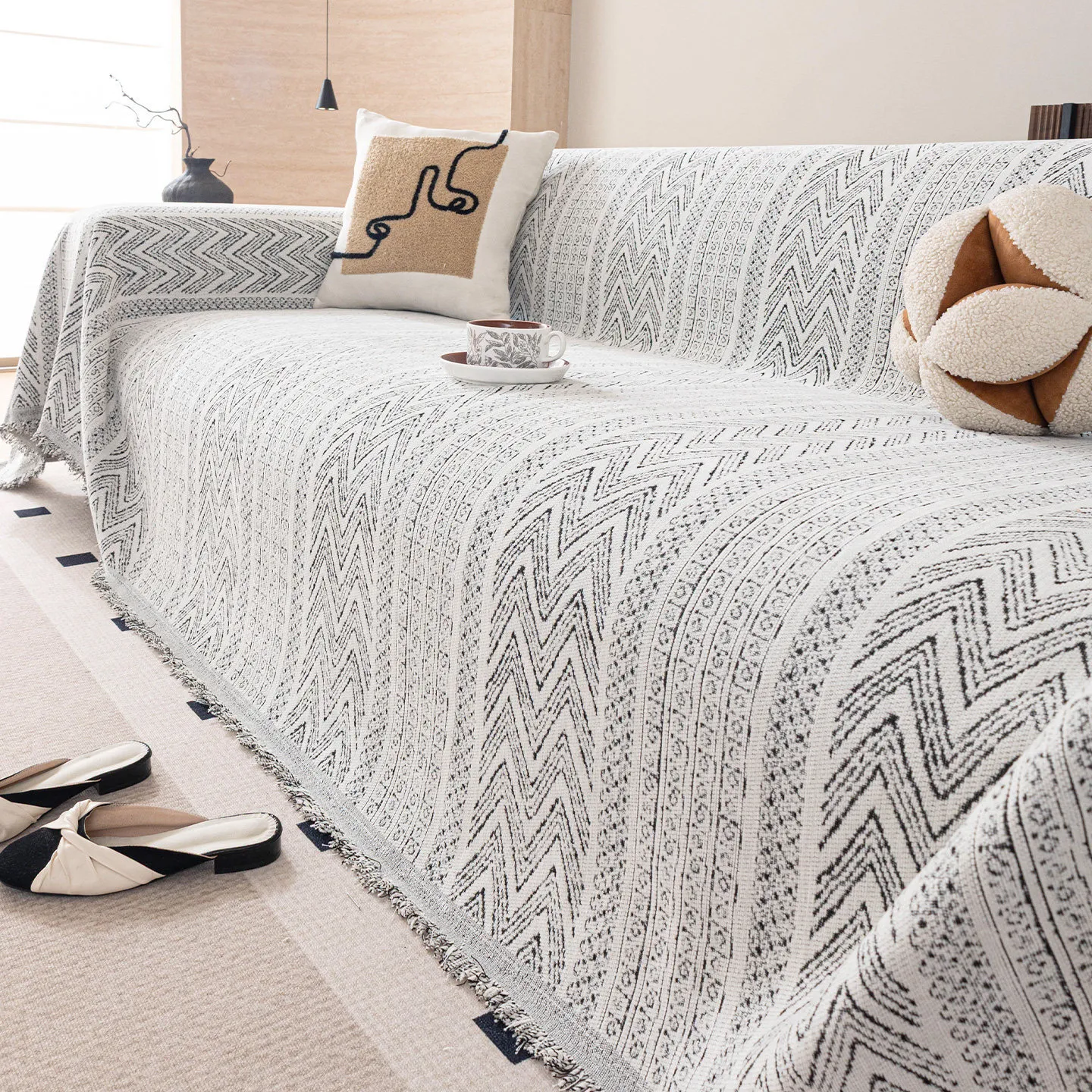 Bohemian Chenille Sofa Cover Blanket Geometric Pattern Fringe Slipcover For Living Room Home Decor