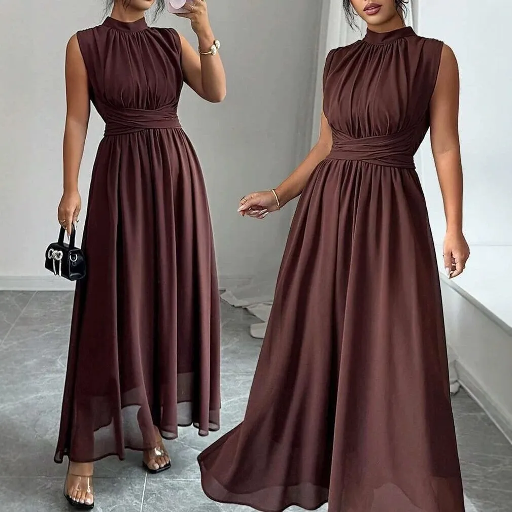 Abito Lungo Elegante Estivo Casual da Donna Collo Alto Senza Maniche Vestibilità Aderente Plissettato Tinta Unita