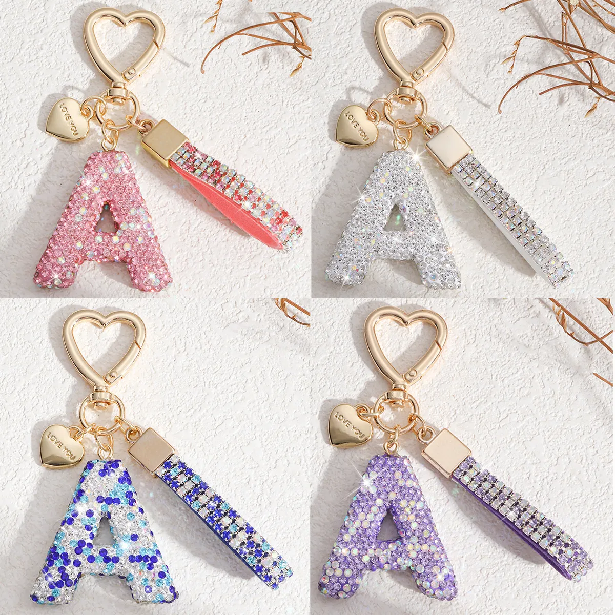 Porte-clés Lettre Strass Mode Alliage de Zinc Anneau Clé Alphabet Avec Pendentif Cœur d'Amour Pour Femmes Voiture Sac Décoration