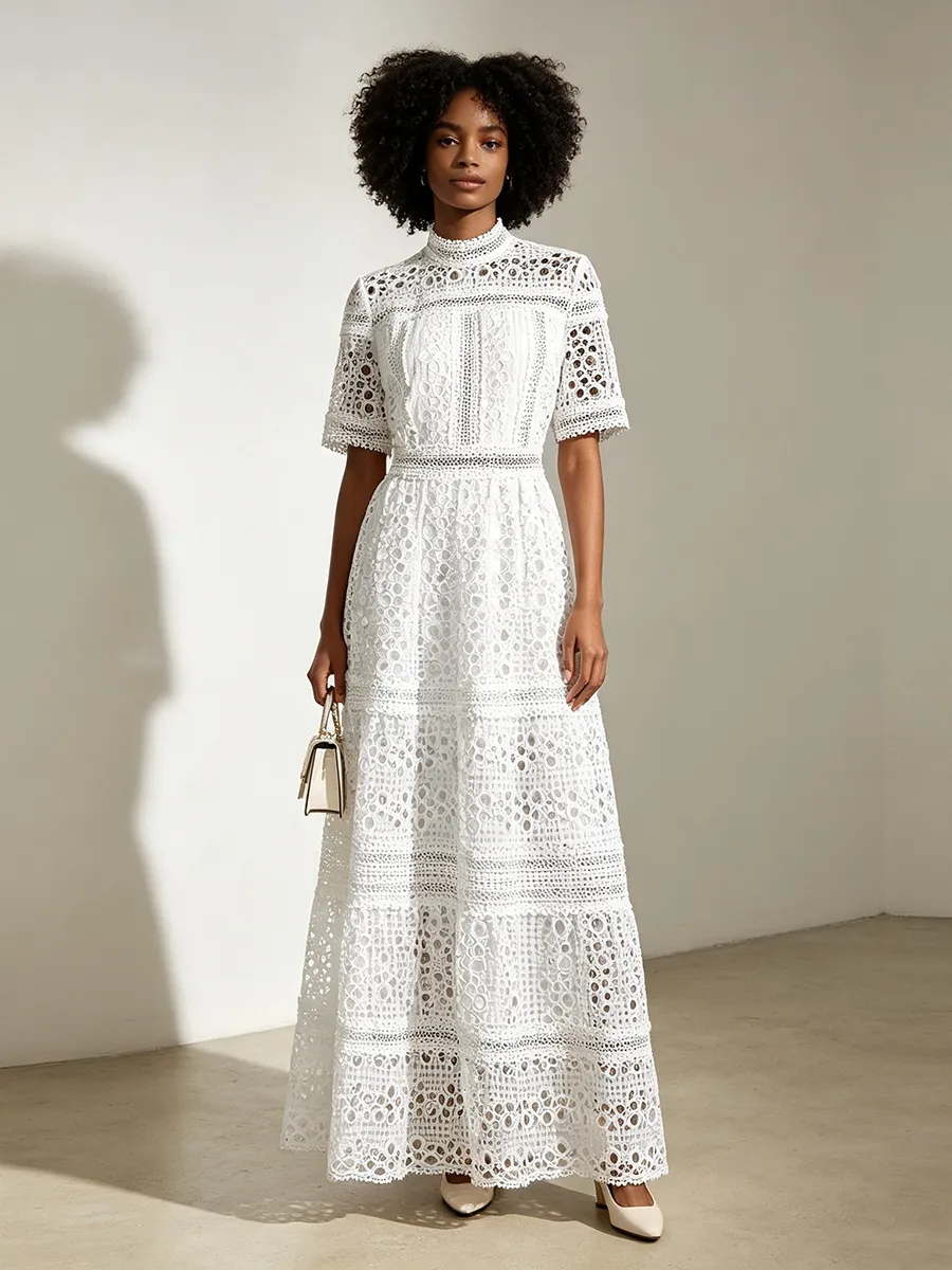 Robe Maxi Brodée Style Palais Rétro Français pour Femmes Élégante Robe à Manches Courtes Col Montant en Dentelle Crochetée Lourde