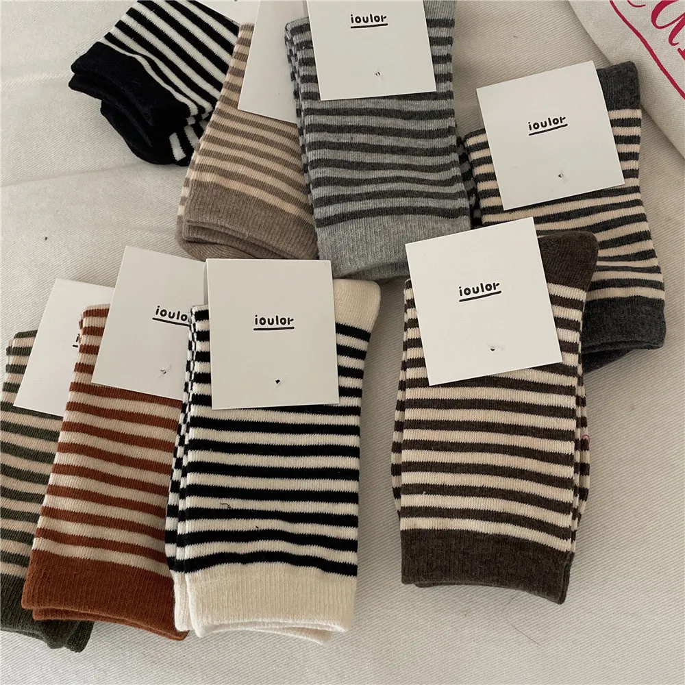 Dames Casual Gestreepte Halve Sokken Herfst Winter Koreaanse Stijl Katoen Zacht Mode Kousen