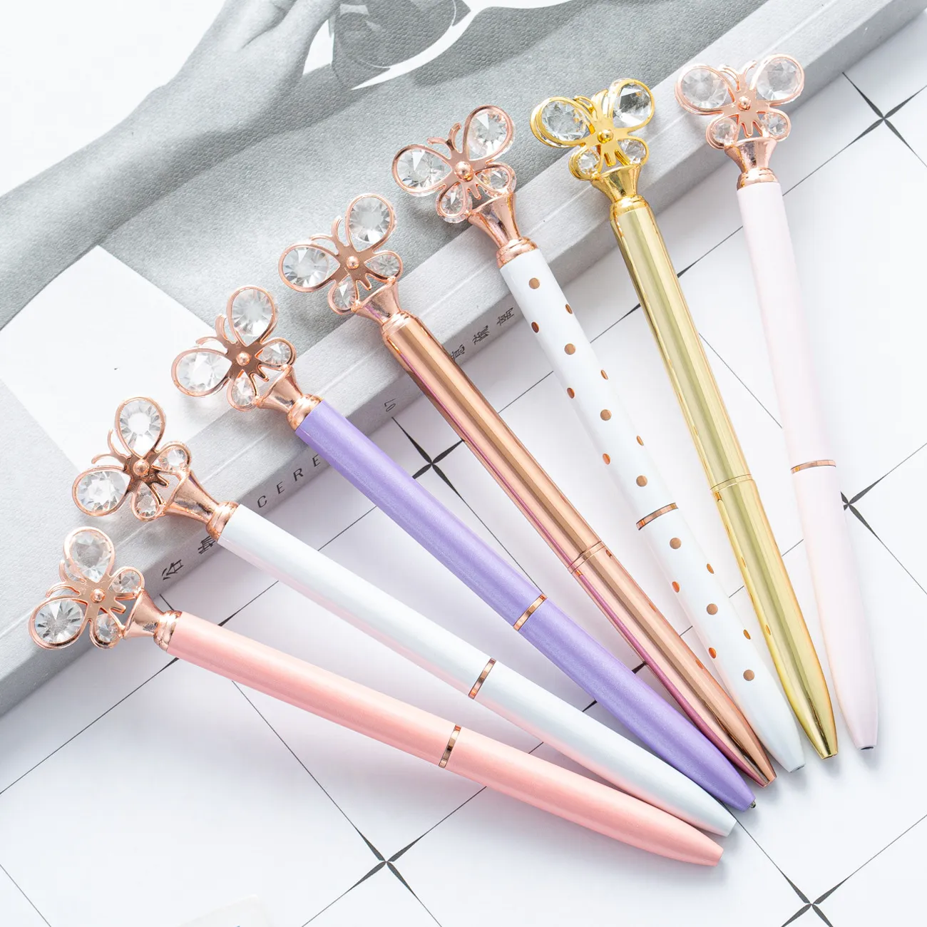 Metal Ballpoint Pen Crystal Butterfly Design Student Gift Fashion Ballpoint Pen Smooth Writing Office School Stationery