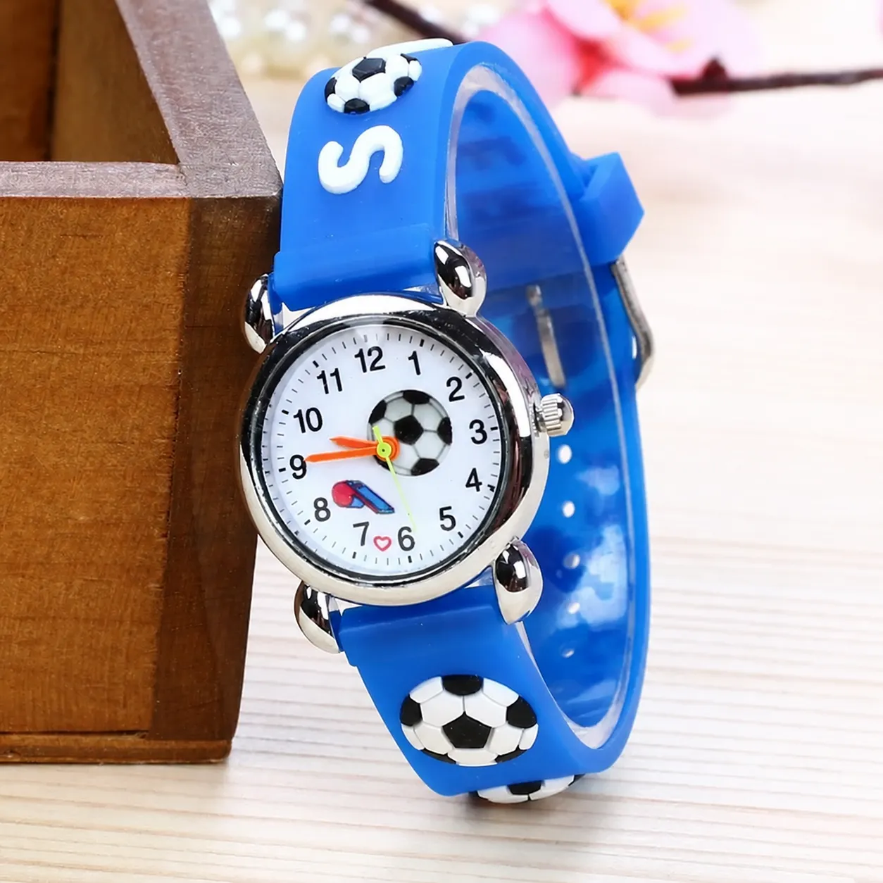 Children 3D Football Watch Cute Cartoon Silicone Quartz Watch Kids Waterproof Wristwatch Student Sports Timepiece