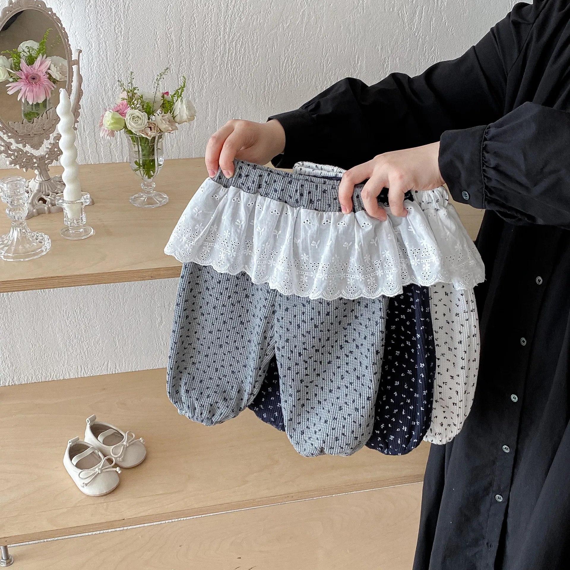 Infant Baby Girls Floral Leggings Korean Style Cotton Long Pants Cute Lace Ruffle Waist Autumn Toddler Children Pants
