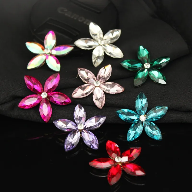 Breloques de Chaussures en Alliage Fleur à Cinq Pétales en Cristal et Accessoires de Ventilation de Voiture avec Strass
