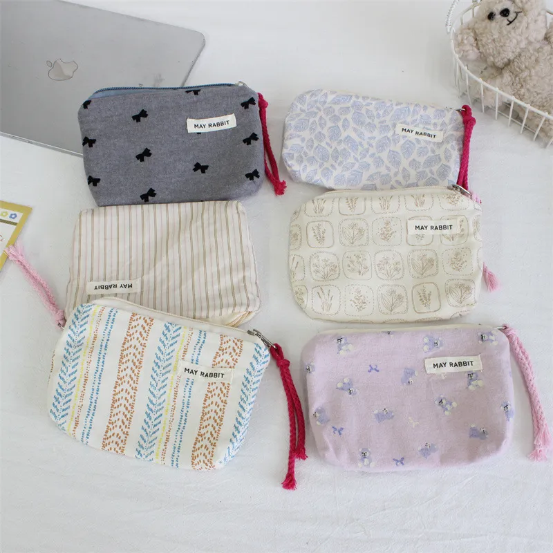 Süße Bedruckte Baumwolle Canvas Münzbörse Mini Tragbare Lippenstift Kopfhörer Aufbewahrungstasche Kleine Handtasche Mit Lanyard Für Damen