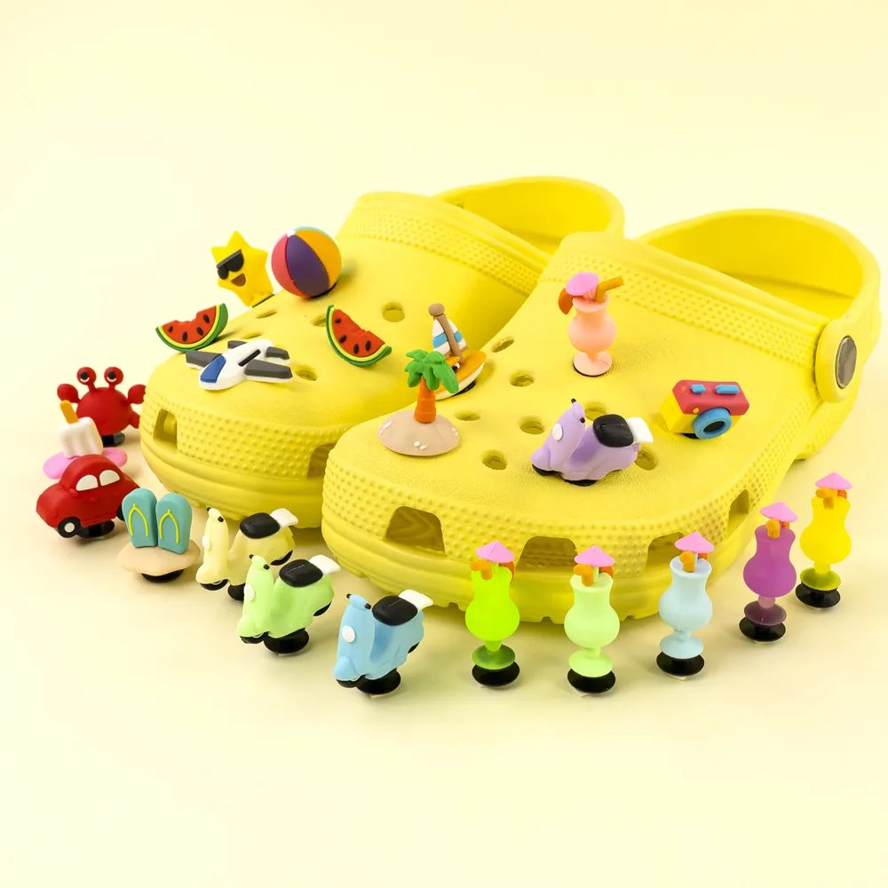 3D Hawaï Plage Breloques de Chaussures PVC Clog Sandales Décoration Accessoires Mignons Dessins Animés Boucles de Chaussures Cadeaux de Bijoux DIY pour Femmes Enfants