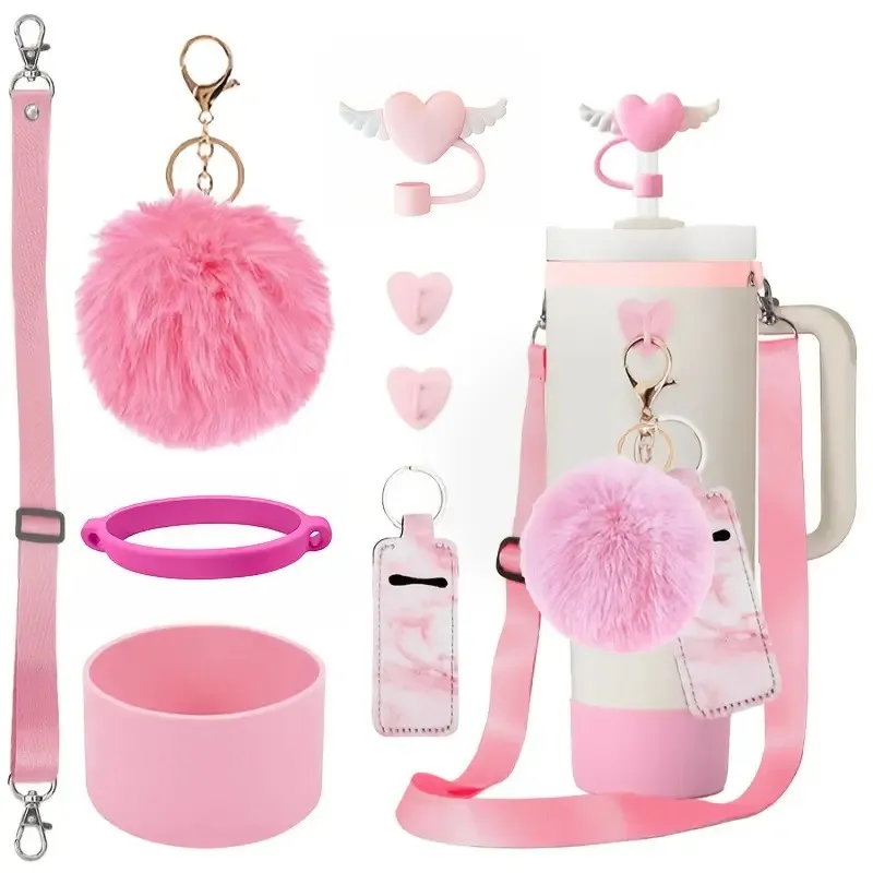 Accessoire de Bouteille d'Eau en Silicone Sangle Pochette Couvercle de Paille Boule en Peluche Botte Décoration de Tasse Universelle