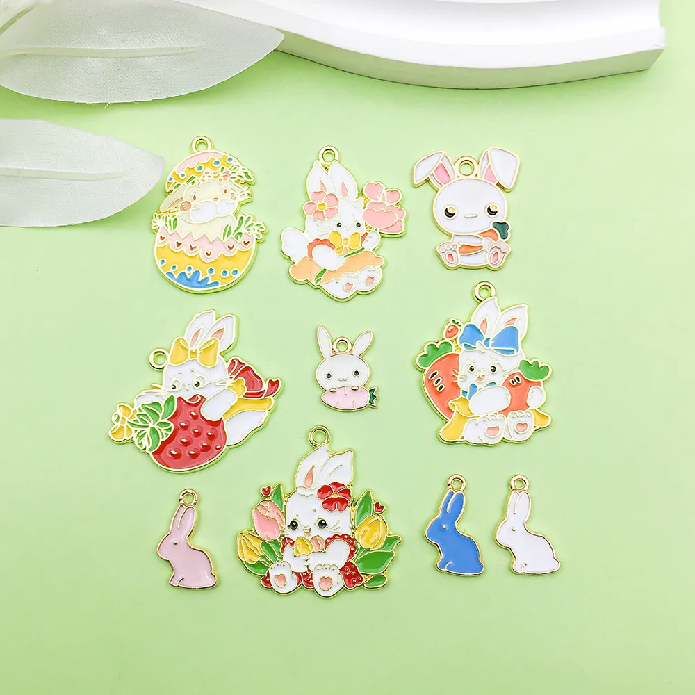 Pasqua Cartone Animato Coniglio Lega Ciondoli Carino Uovo Fiore Fragola Coniglietto Ciondoli Accessori per Creazione Gioielli
